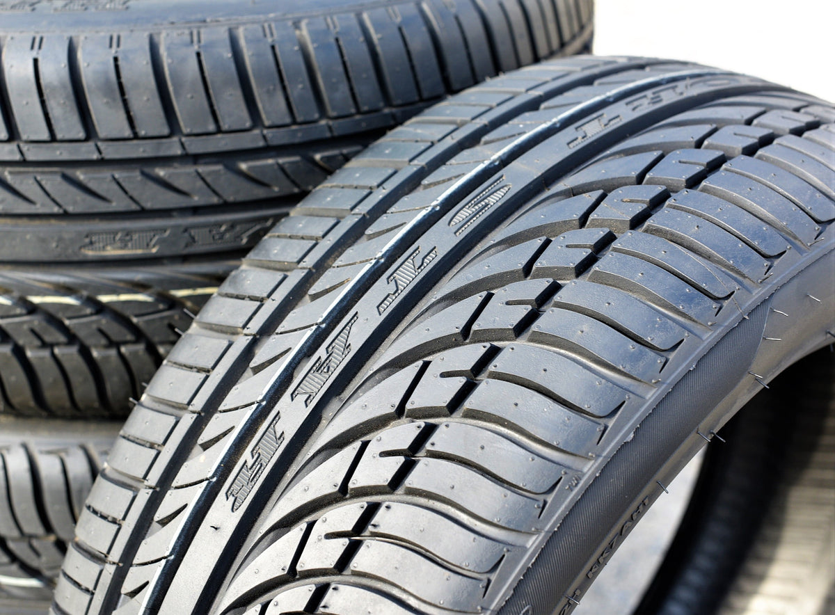 Fullway HP108 215/55R17 ZR 215/55R17 98W XL A/S All Season Performance Tire
