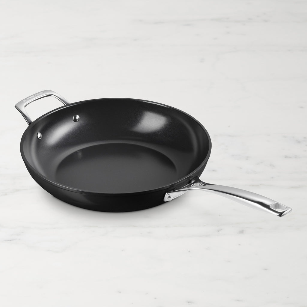 Le Creuset Essential Ceramic Nonstick Deep Fry Pan