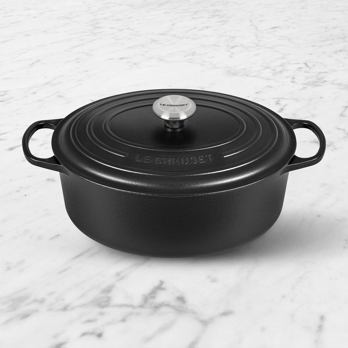 Le Creuset Signature Enameled Cast Iron Oval Dutch Oven