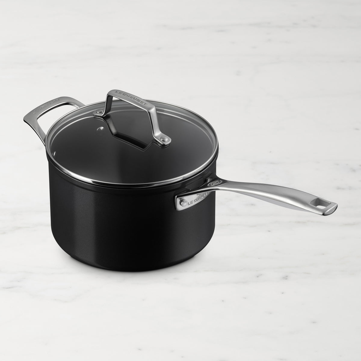 Le Creuset Essential Ceramic Nonstick Saucepan