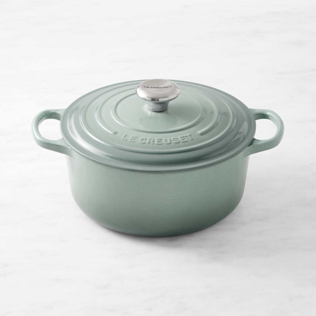 Le Creuset Signature Enameled Cast Iron Round Dutch Oven