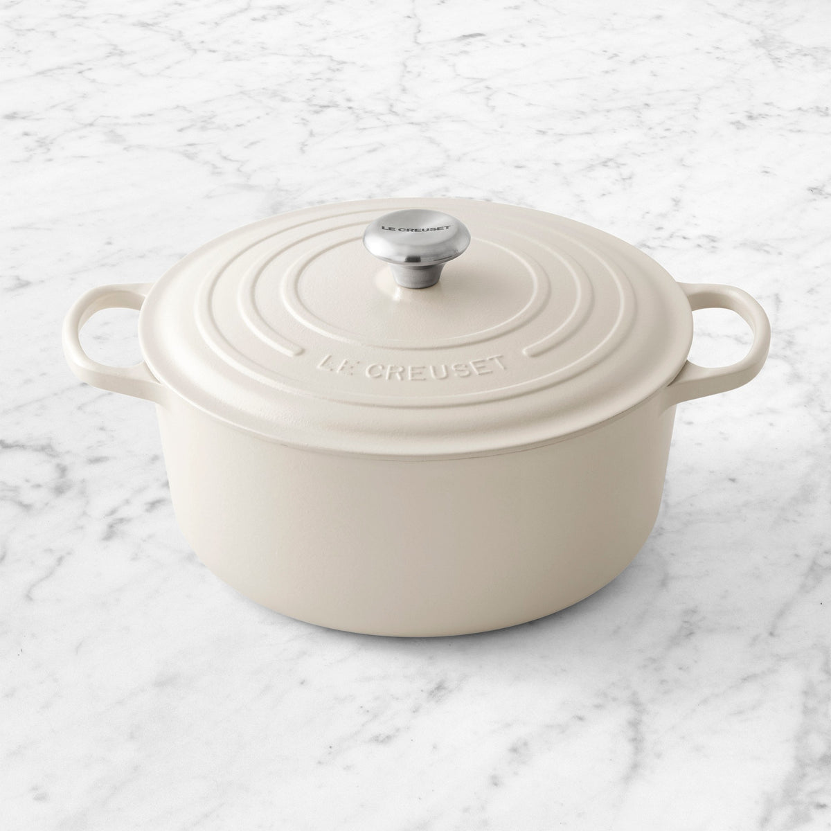 Le Creuset Signature Enameled Cast Iron Round Dutch Oven