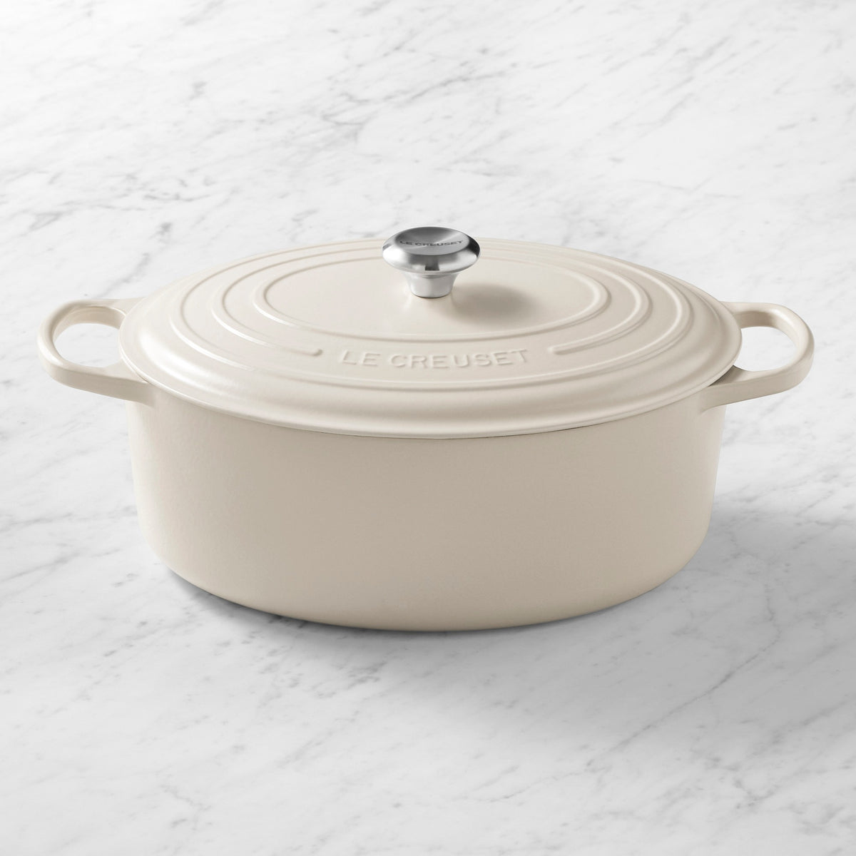 Le Creuset Signature Enameled Cast Iron Oval Dutch Oven