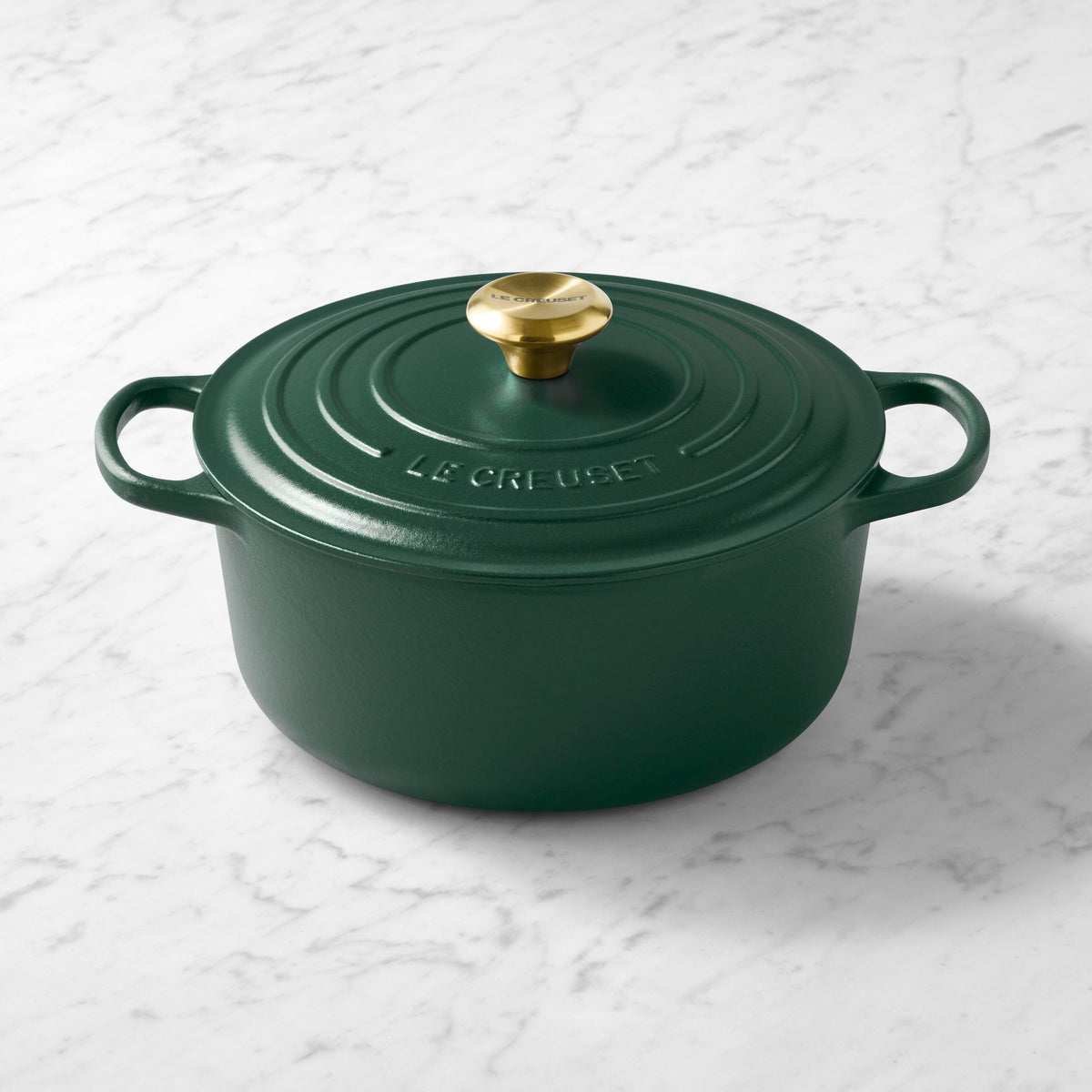 Le Creuset Signature Enameled Cast Iron Round Dutch Oven