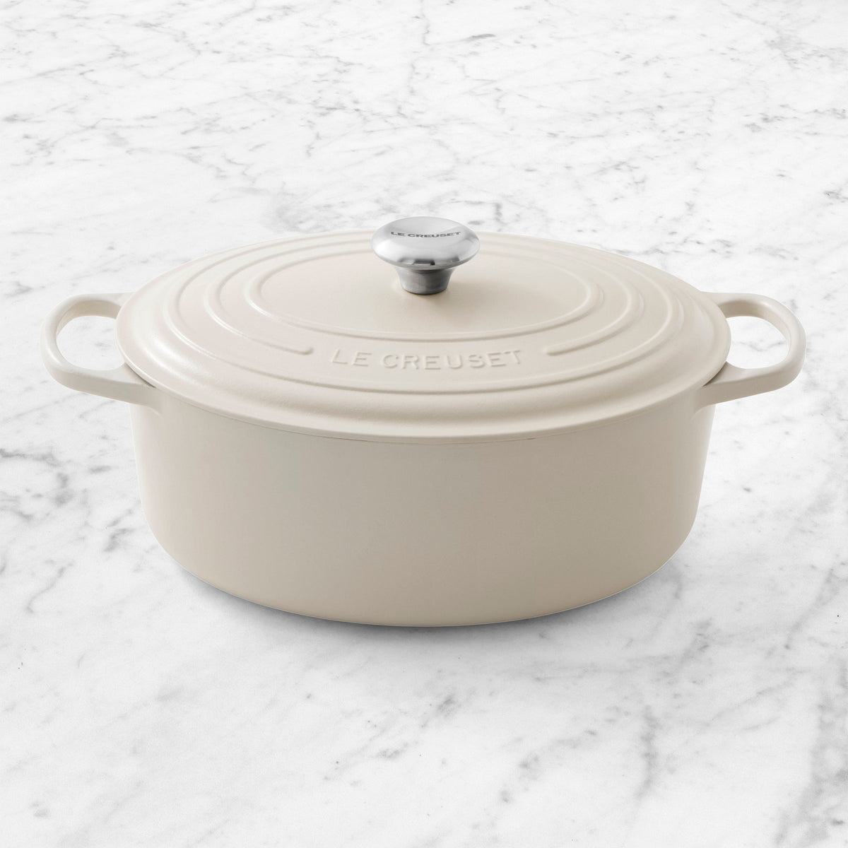 Le Creuset Signature Enameled Cast Iron Oval Dutch Oven