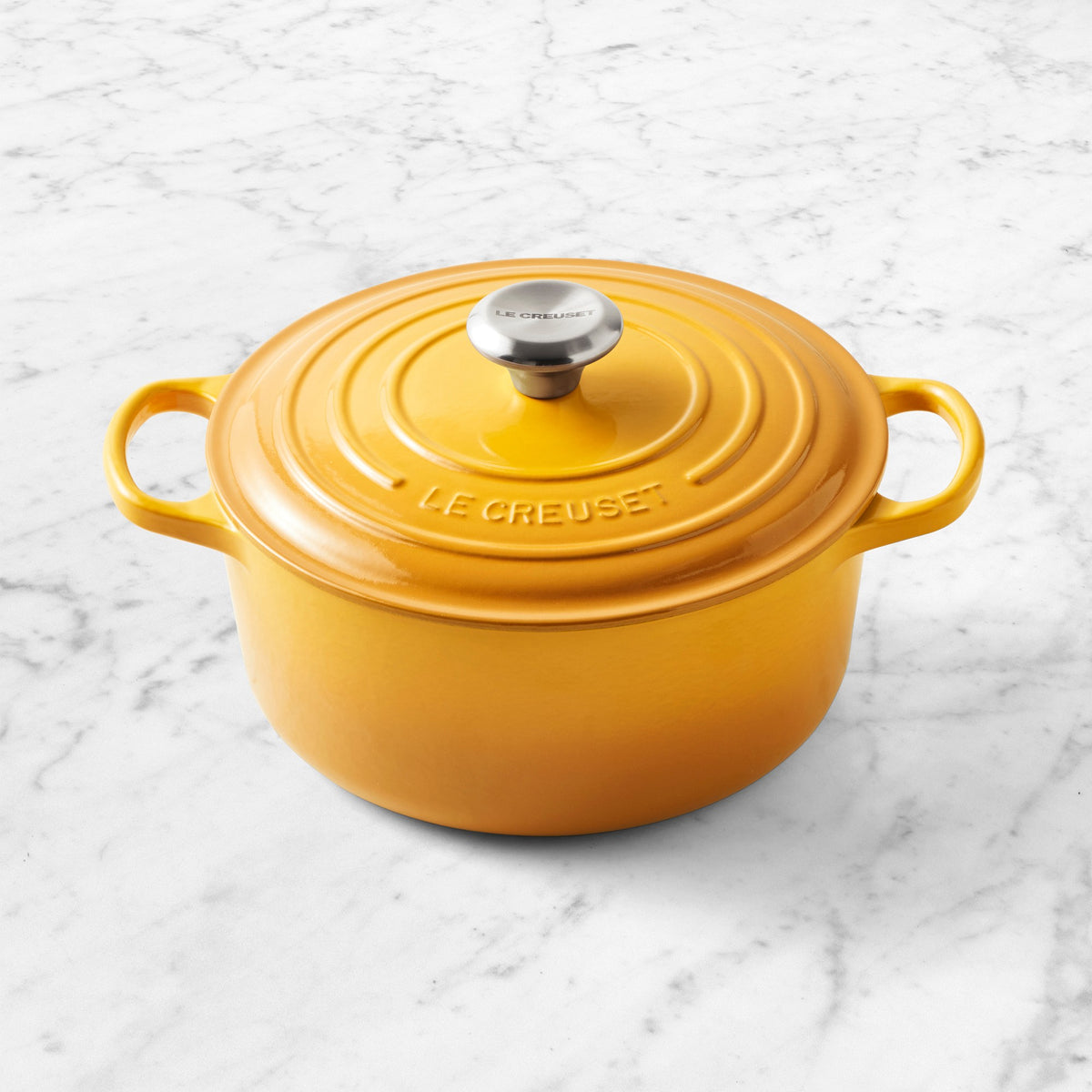 Le Creuset Signature Enameled Cast Iron Round Dutch Oven
