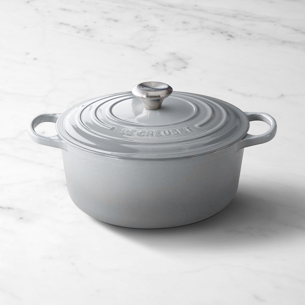 Le Creuset Signature Enameled Cast Iron Round Dutch Oven