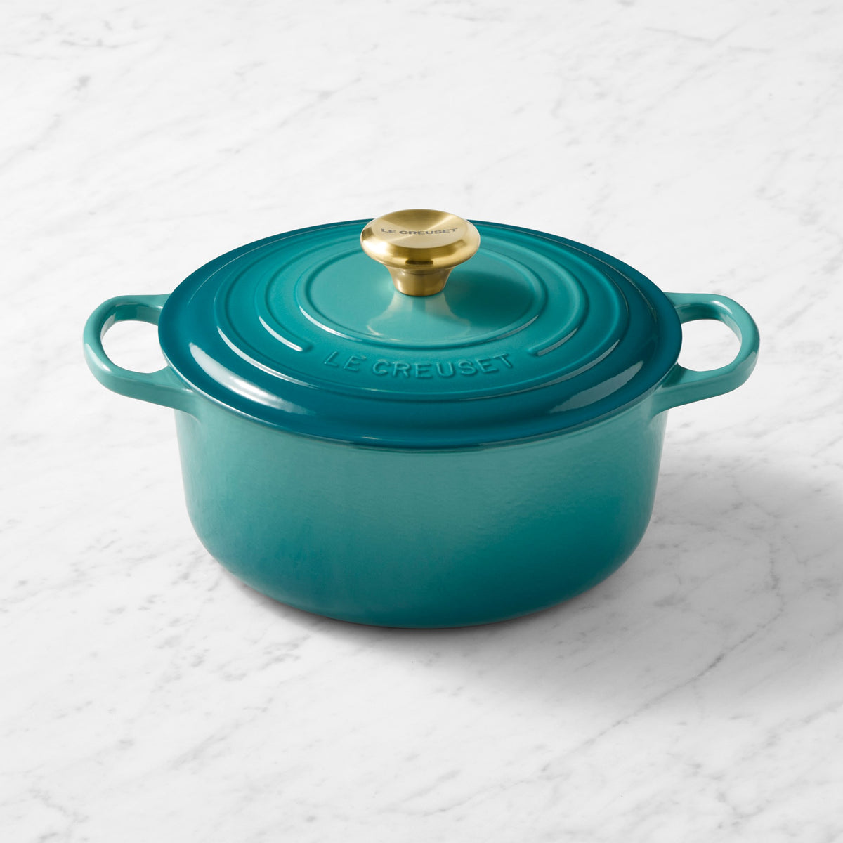 Le Creuset Signature Enameled Cast Iron Round Dutch Oven