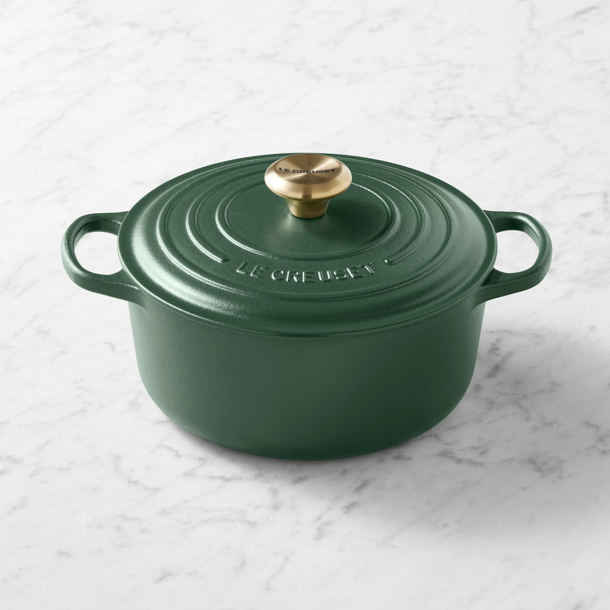 Le Creuset Signature Enameled Cast Iron Round Dutch Oven