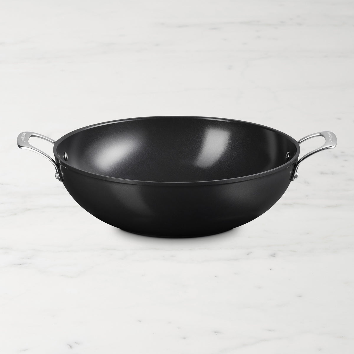 Le Creuset Essential Ceramic Nonstick Wok, 6.25-Qt.