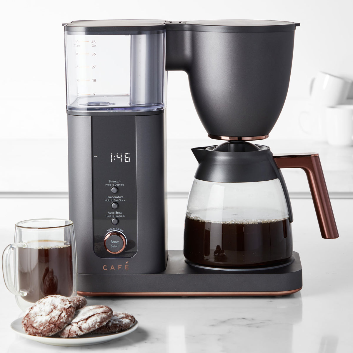 Café Specialty Drip Coffee Maker with Glass Carafe